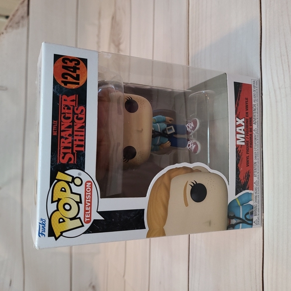Funko Other - 1243 Max - Stranger Things S4 Funko Pop